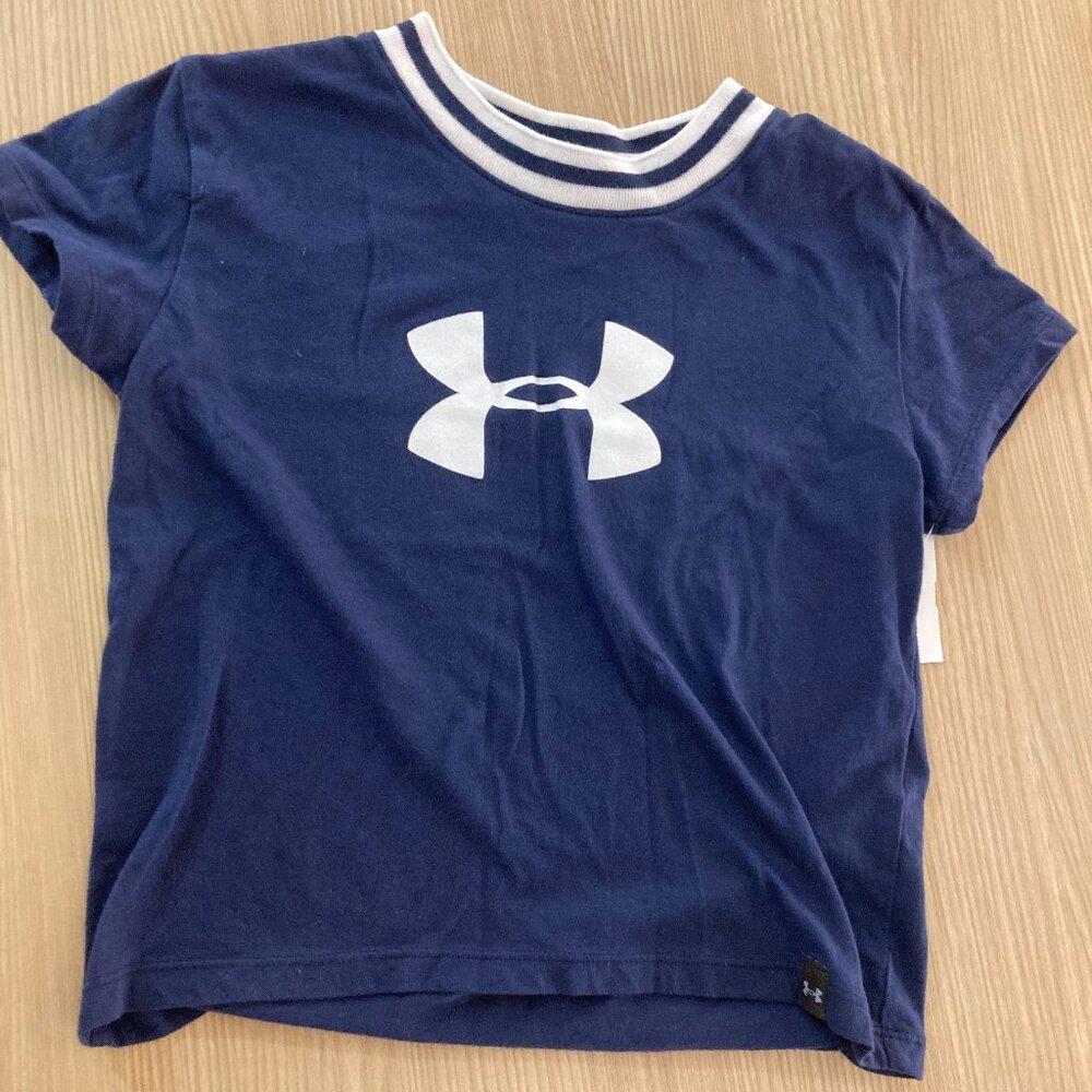 Under Armour Navy Blue and White T Shirt Youth Small YSM Short Sleeve Ringer GUC